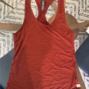 Vuori Women's Rust Tank Top - Racerback Active Layer